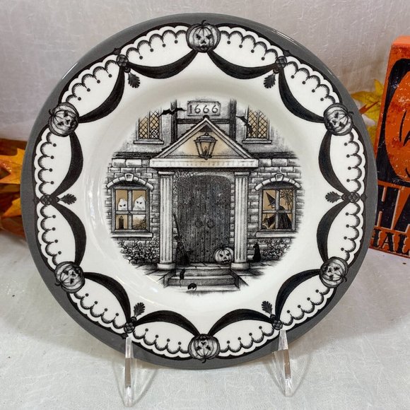 Royal Stafford England Halloween Haunted House Witch Salad Plates Set 2 New